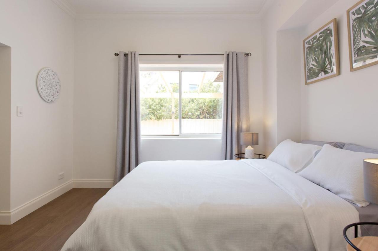 Koala at White Gum Lodge Fremantle Bagian luar foto